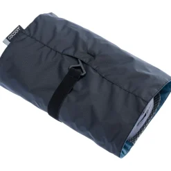 Cocoon Hanging Toiletry Kit Minimalist Light, Toilettaske, Phantom Black/Ash Blue