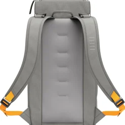 Db Hugger, 20L, rygsæk, sand grey